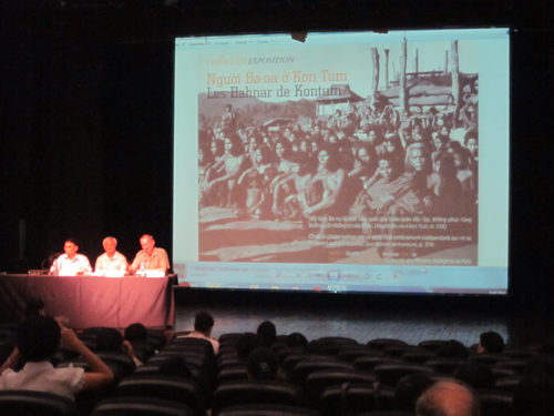 Talk show to present the Ba-na people in Kon Tum book